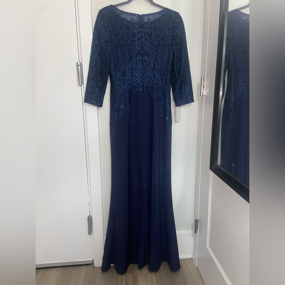 NWT JJ’s House Formal Dress - Mother of the Bride Dress - Navy Blue Evening gown - Picture 6 of 6